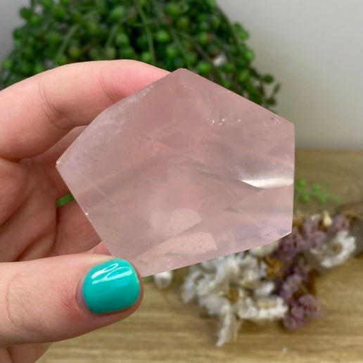 Rose Quartz Free Form (A752)