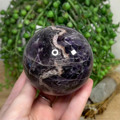 Dream Amethyst Sphere (I324)