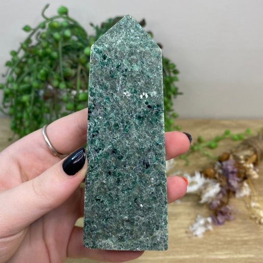 Green Mica Point (C52)