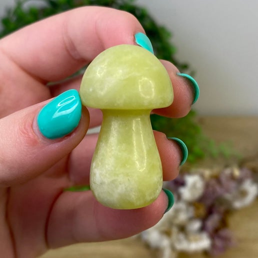 Yellow Jade Medium Mushroom