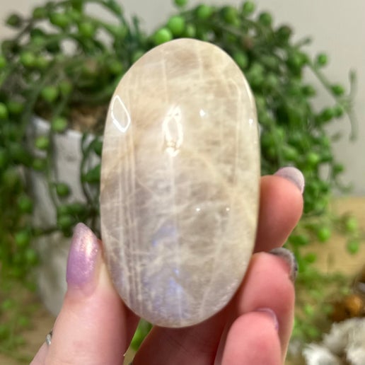 Moonstone Palm Stone (G217)