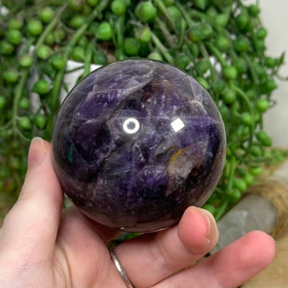 Dream Amethyst Sphere (I323)