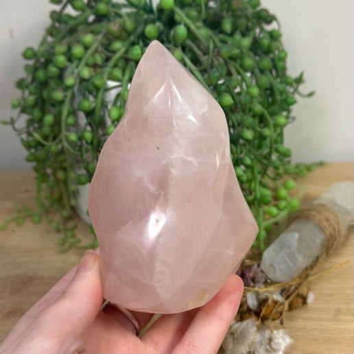 Rose Quartz Flame (K304)