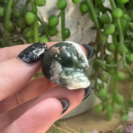 Moss Agate Small Skull