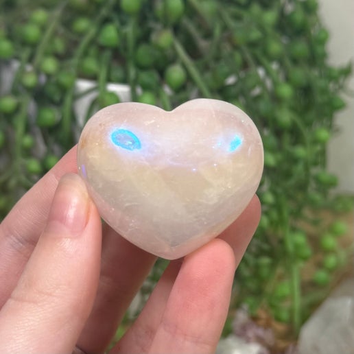 Aura Rose Quartz Heart (J950)