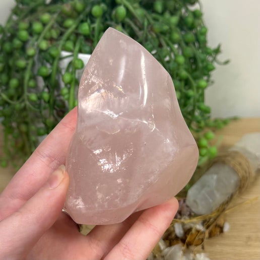 Rose Quartz Flame (K302)