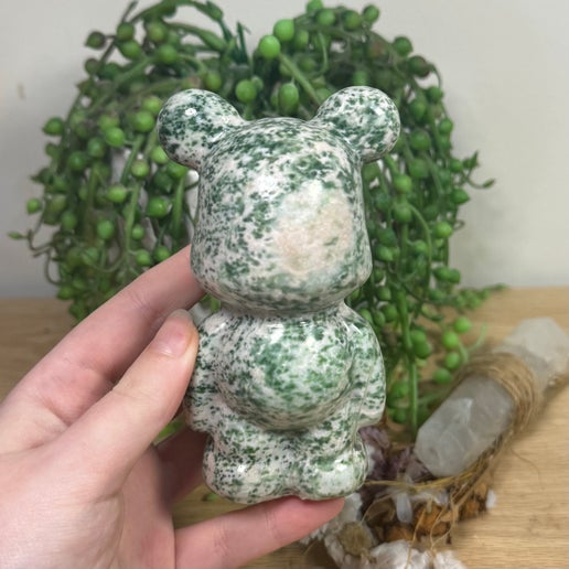 Green Spot jasper Bear (L702)