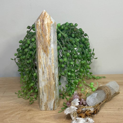 Crazy Lace Agate Tower (K773)