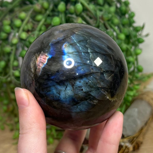 Labradorite Sphere (H280)