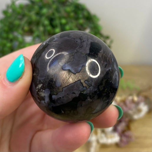 Indigo Gabbro Sphere (A846)