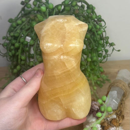 Yellow Calcite Body (L858)