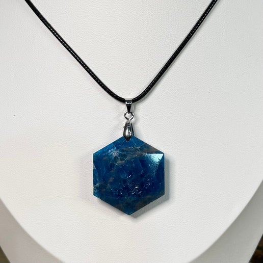 Blue Apatite Necklace (J515) (J514) (J516)