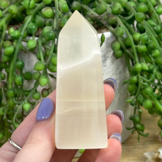 White Calcite Point (J39)