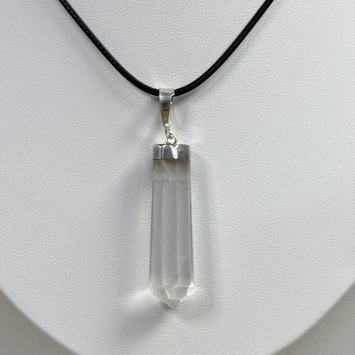 Clear Quartz Necklace (J197)