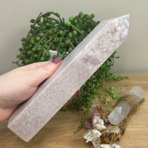 Pink Amethyst Tower (H715)