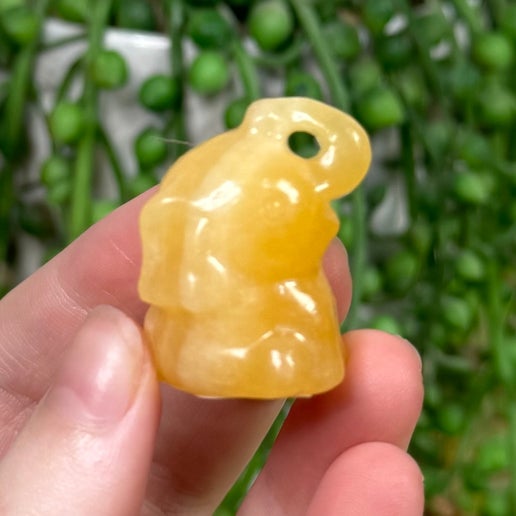 Yellow Calcite Sitting Elephant (J383)