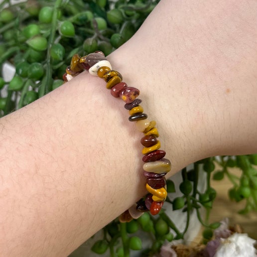 Mookaite Chip Bracelet