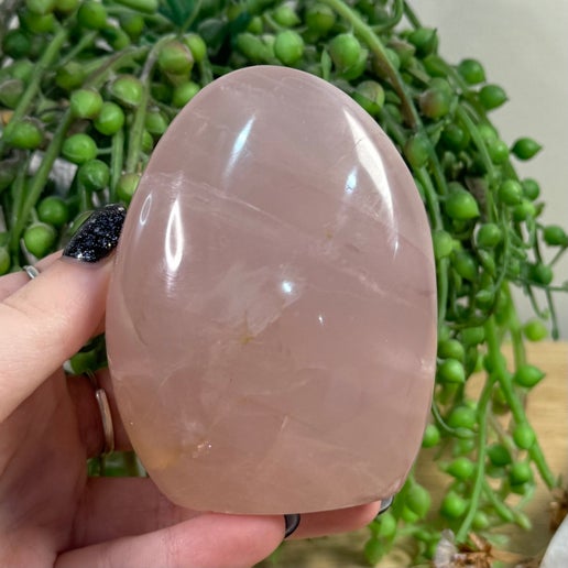 Rose Quartz Arch Free Form (E431)