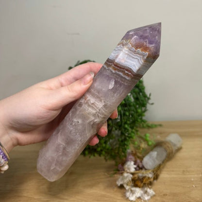 Amethyst / Mexican Crazy Lace Agate Tower (K724)