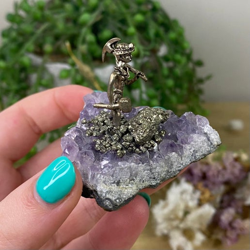 Pyrite Miner On Amethyst Cluster (A274)