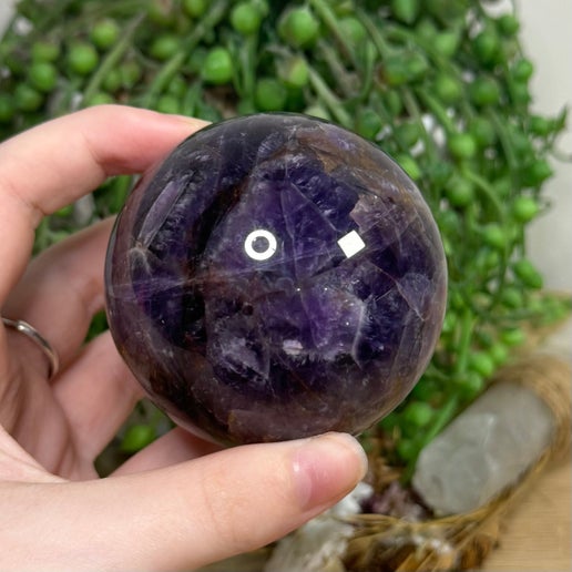 Dream Amethyst Sphere (I323)