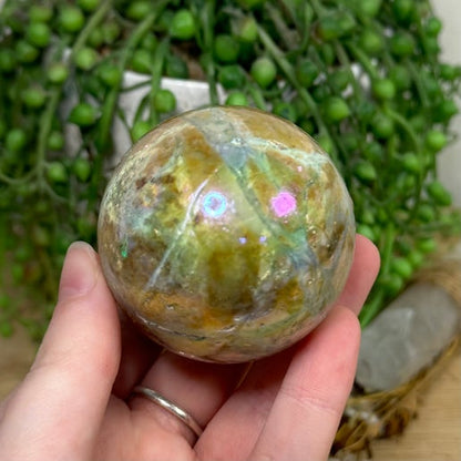 Aura Variscite Sphere (H290)