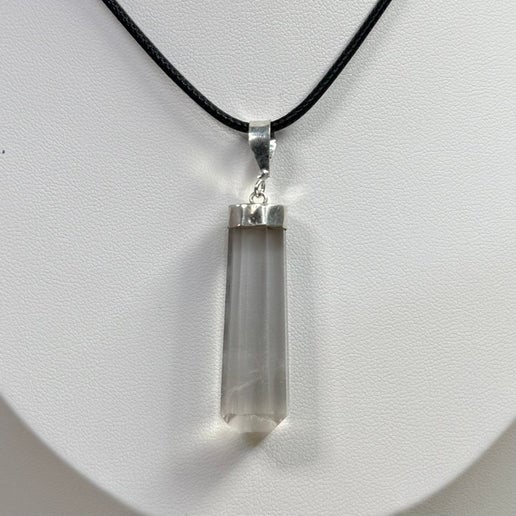 Clear Quartz Necklace (J196)