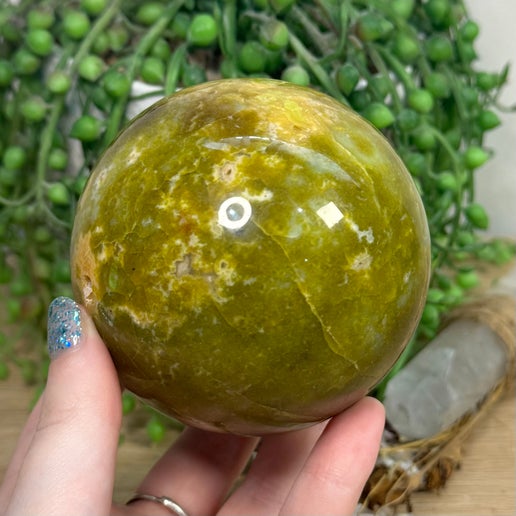 Green Opal Sphere (J727)