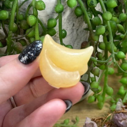 Yellow Calcite Bananas (J547)