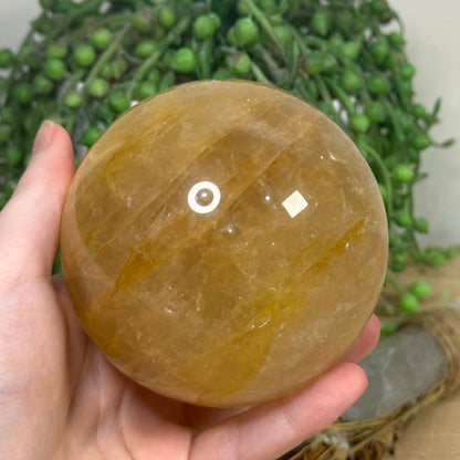 Golden Healer Sphere (H581)