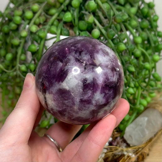 Purple Mica Sphere (L126)